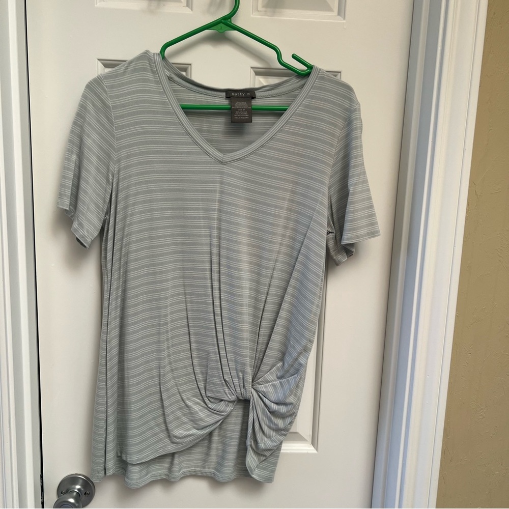 Marty M t-shirt size medium